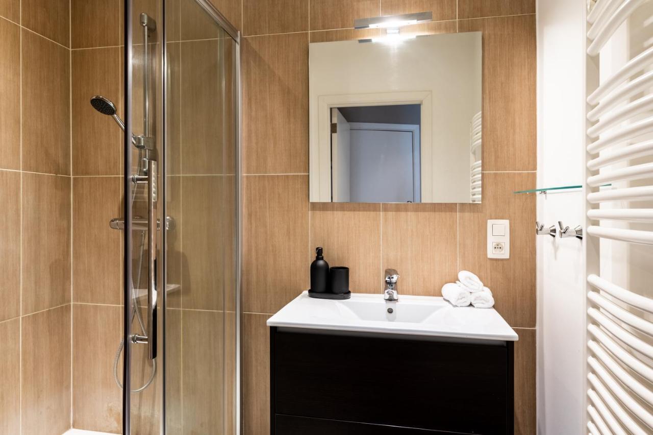 Brussels Centre Bnb Sablon I, II Et V מראה חיצוני תמונה
