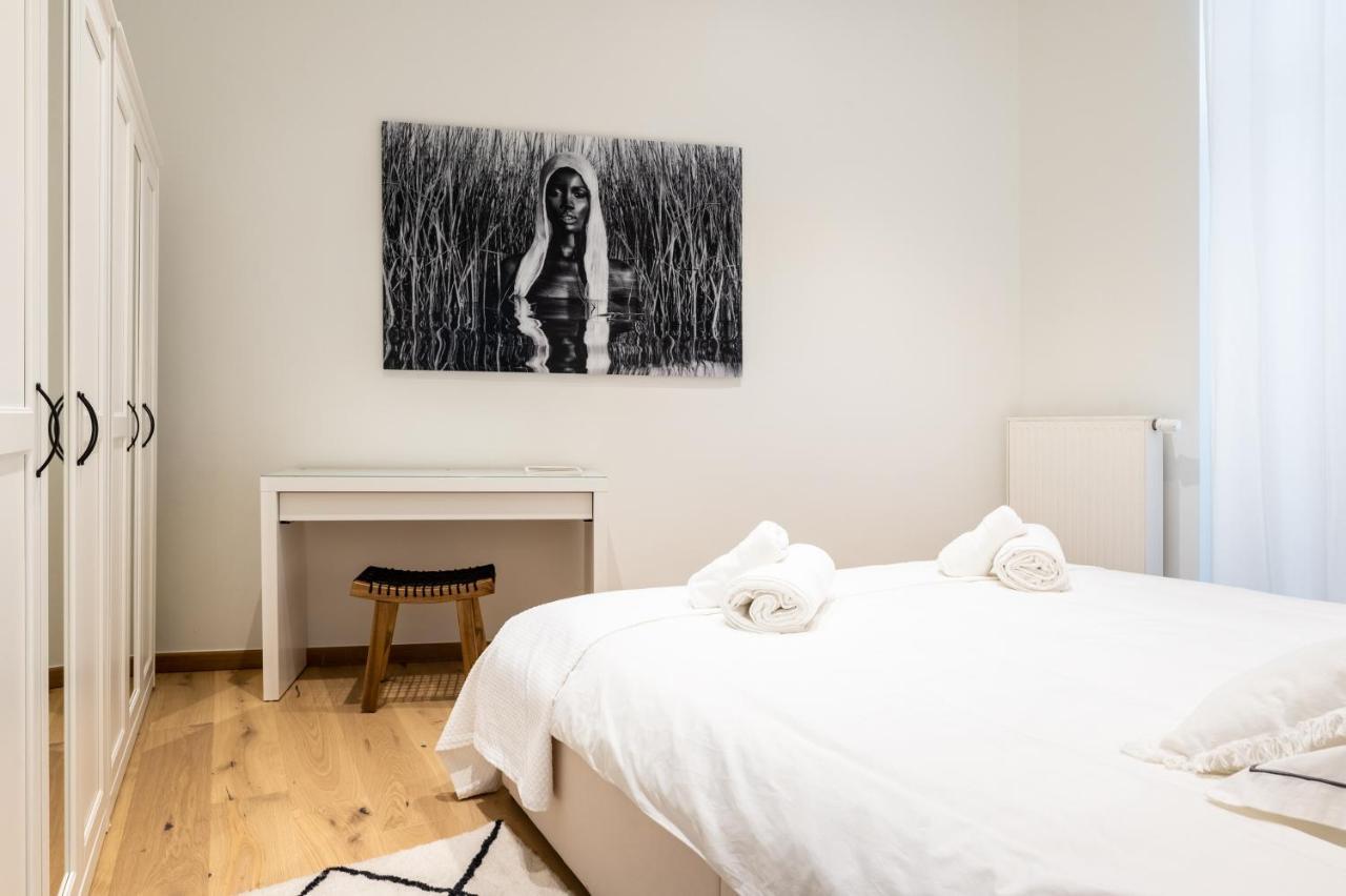 Brussels Centre Bnb Sablon I, II Et V מראה חיצוני תמונה
